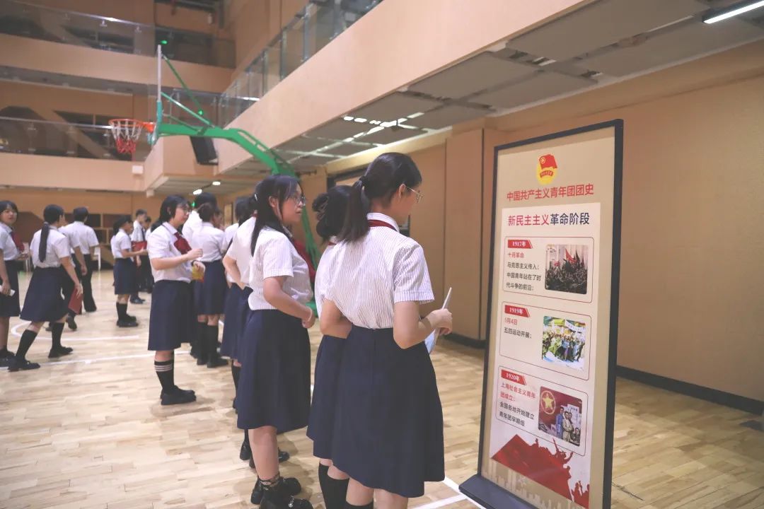 五四精神啟新篇，青春逐夢向未來——?？谏礁咧袑W(xué)2025年離隊入團儀式順利舉行-圖片3